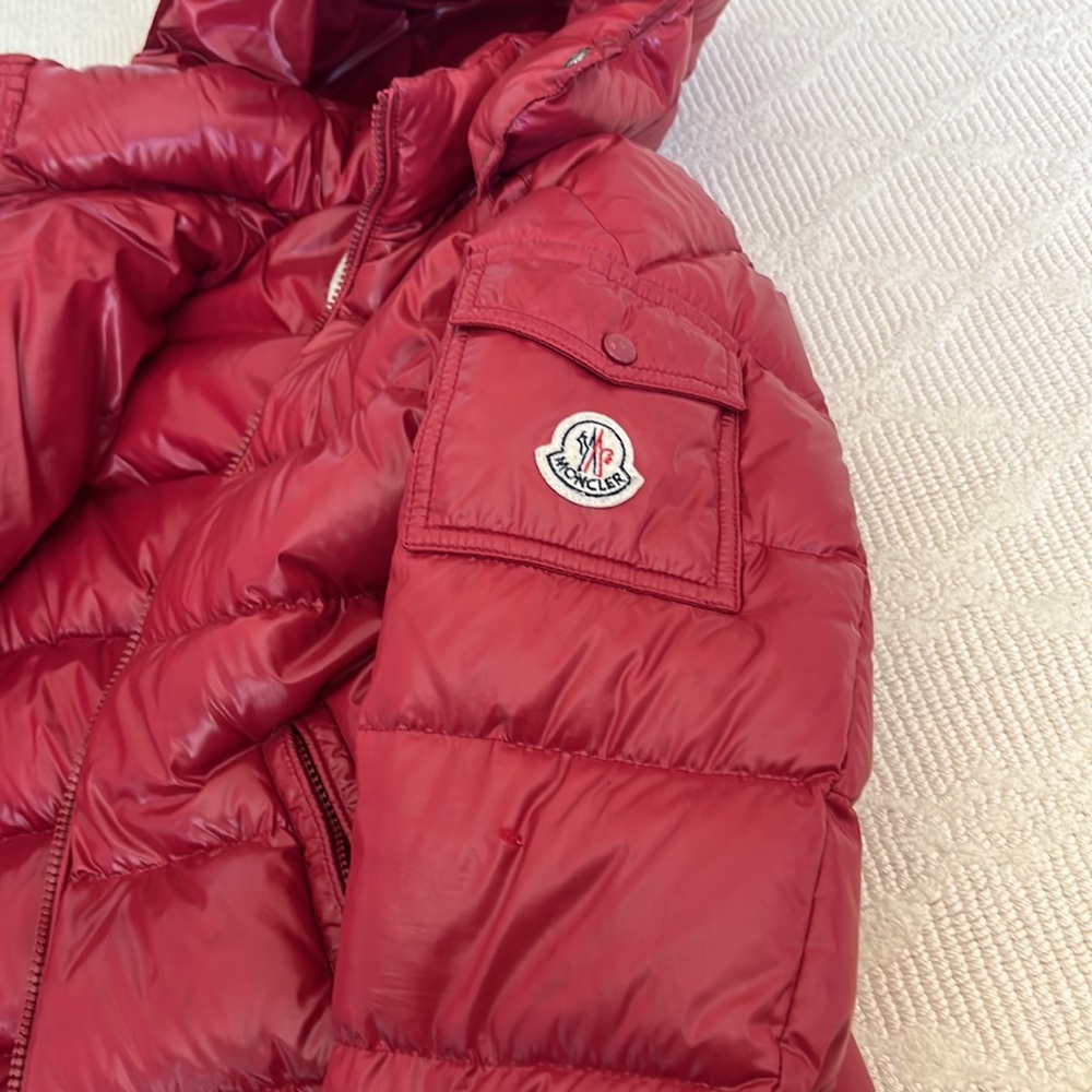 MONCLER red jacket - Picture 7 of 13